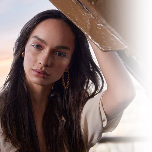 Luma Grothe Duckie Thot Infaillible 24h Fresh Hero