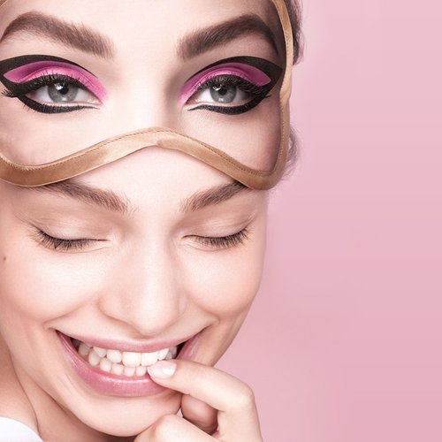 Luma Grothe Miscellar Cleansing Water Hero